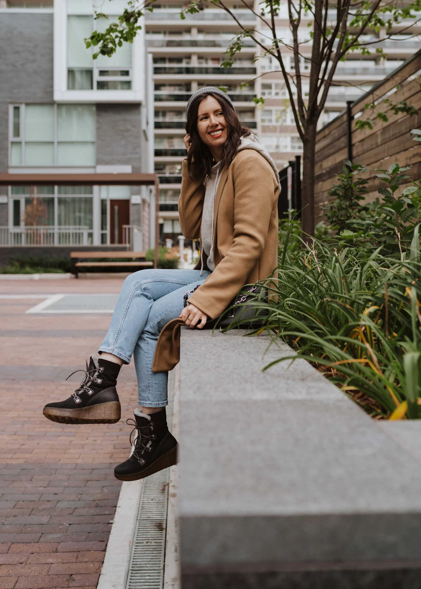 Surviving Toronto Winters with Cougar Boots style apotheca